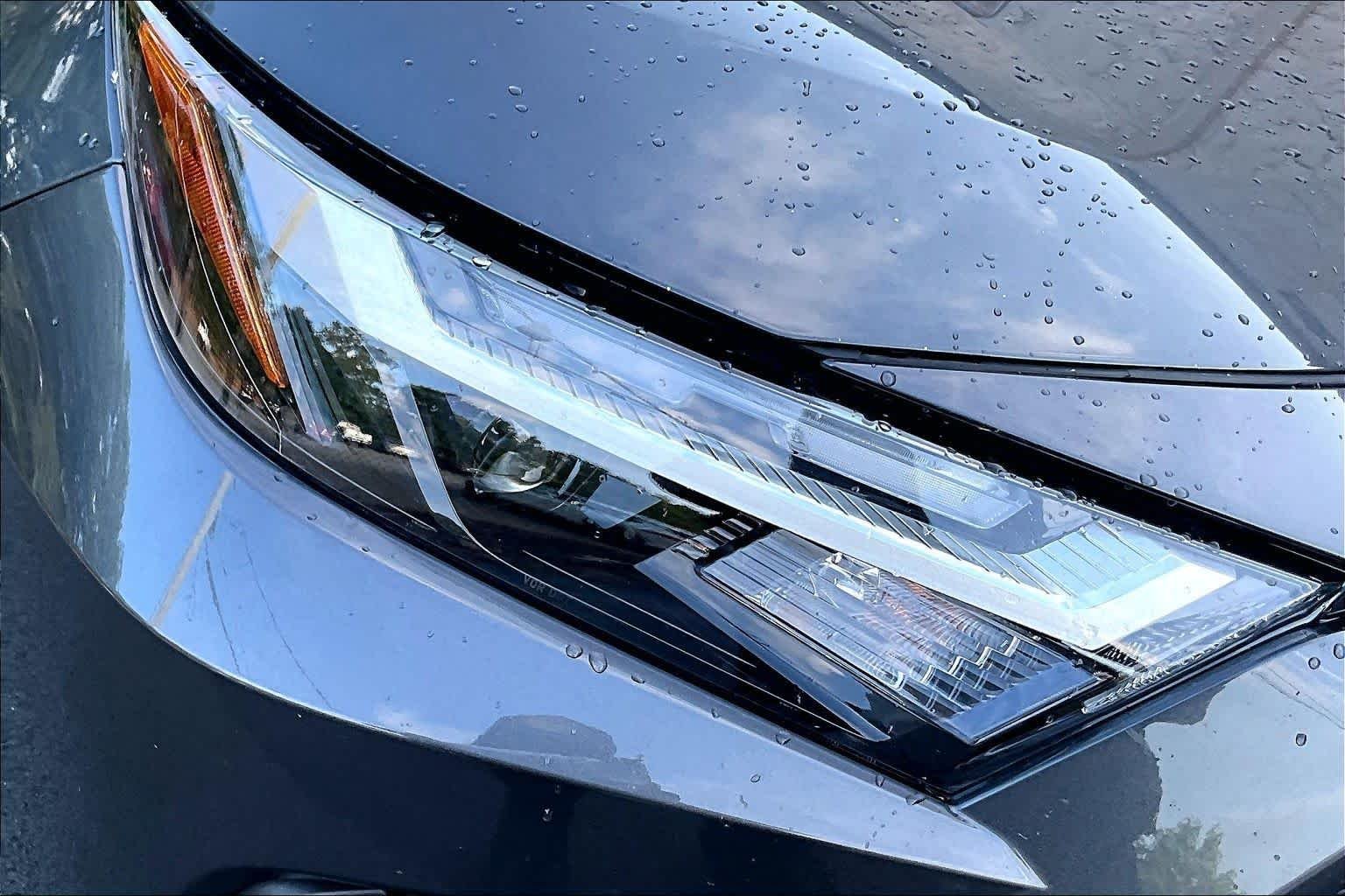 Used 2025 Magnetic Gray Metallic Toyota XLE image 28