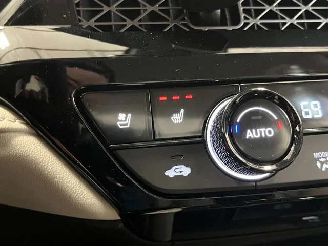 New 2026 Platinum White Pearl Honda Touring image 20