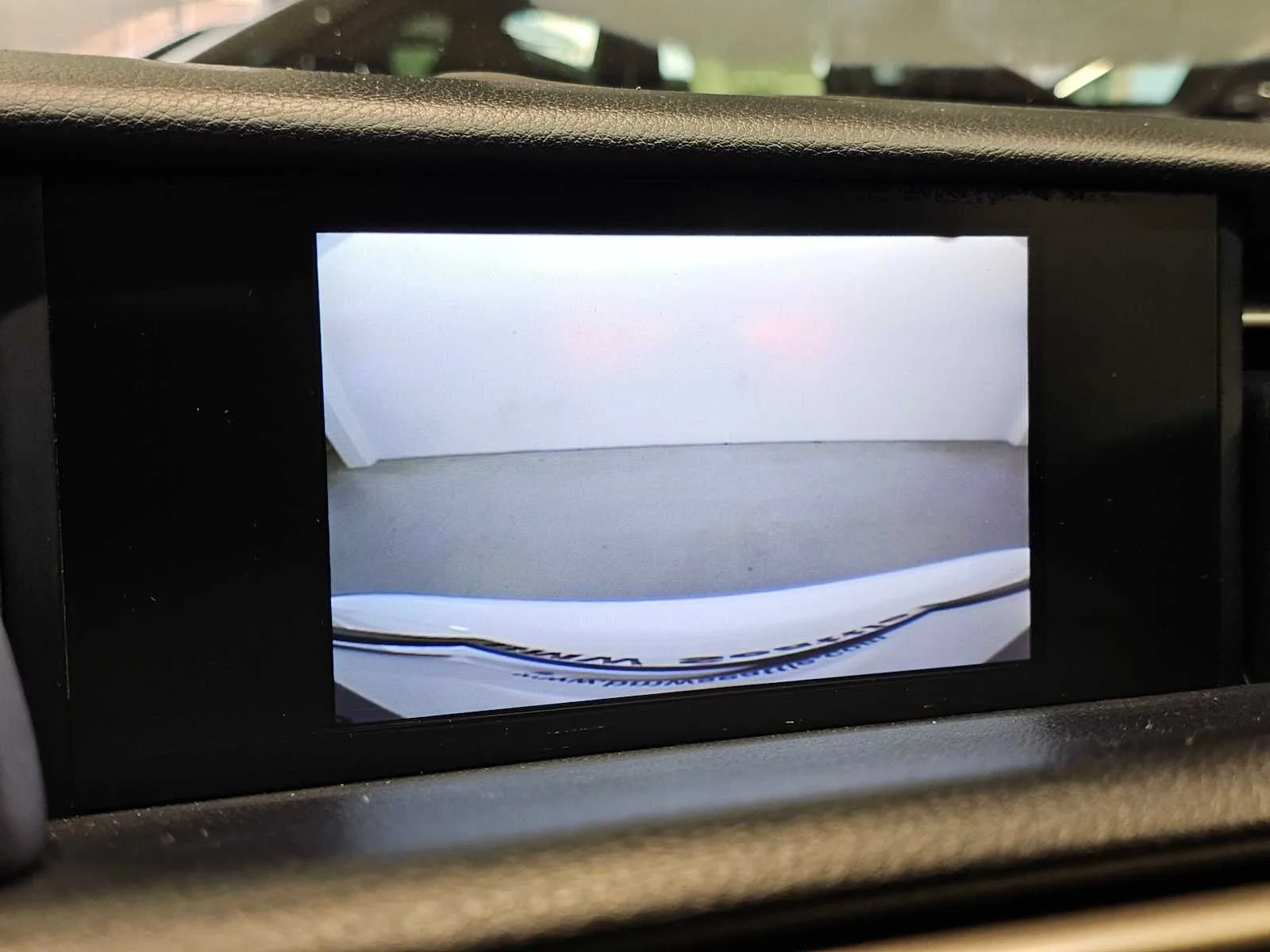 Used 2015 Ultra White Lexus 350 image 15