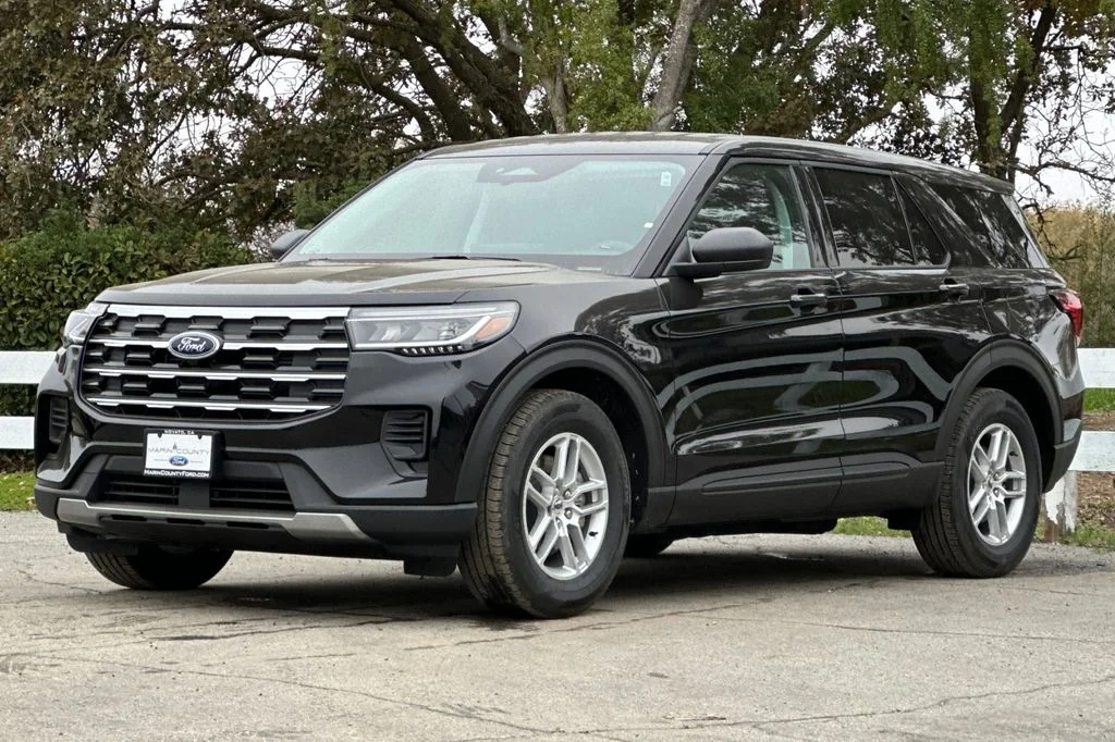 New 2026 Black Metallic Ford Active 100A image 8