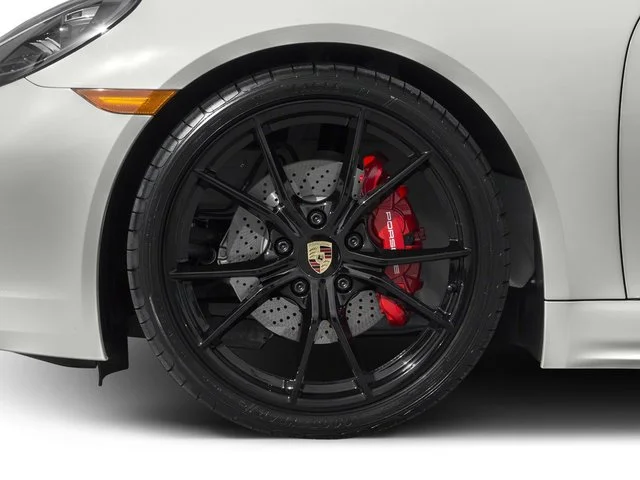 Used 2017  Porsche S image 11