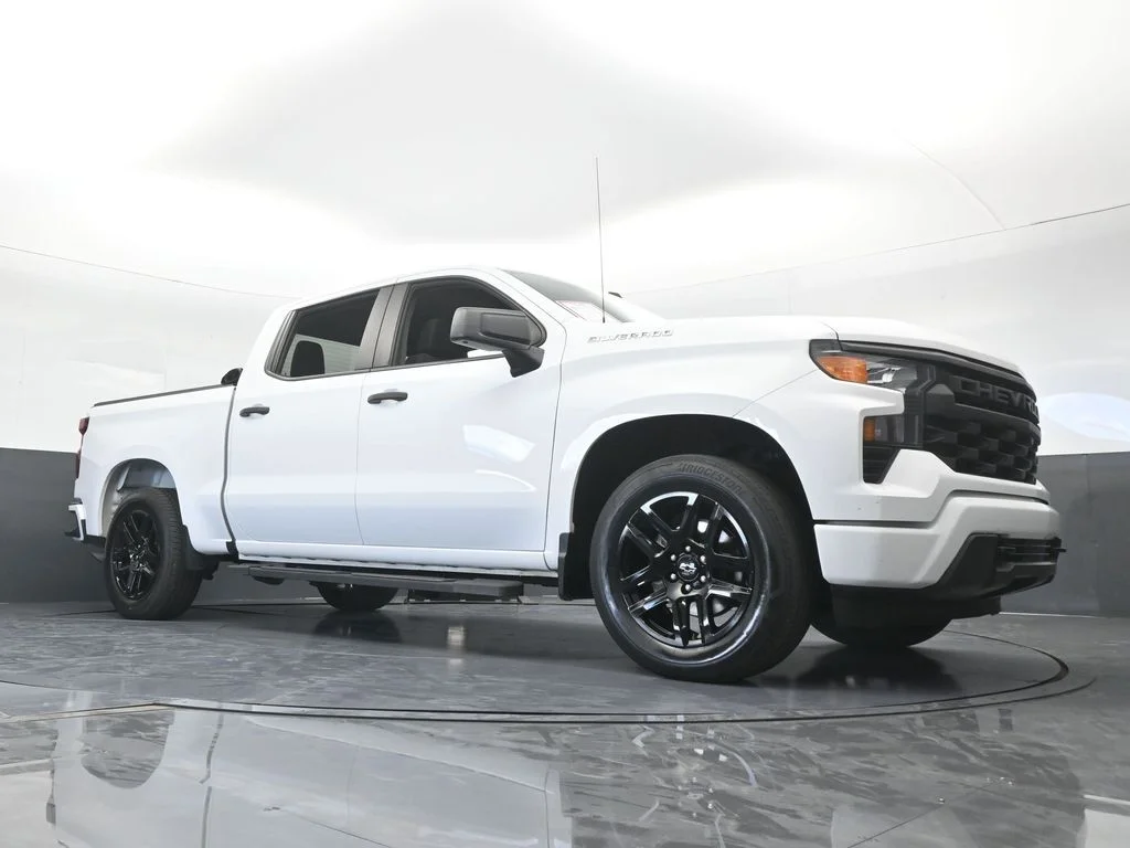 Used 2024 Summit White Chevrolet Custom image 66