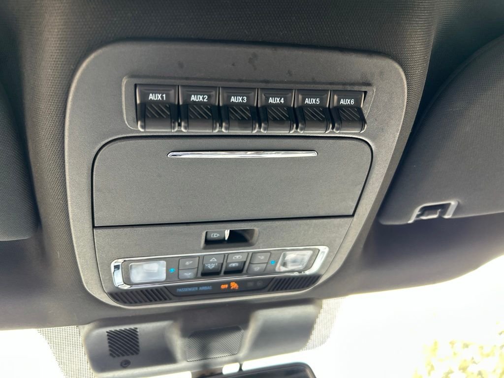 Used 2022 Oxford White Ford Tremor image 33