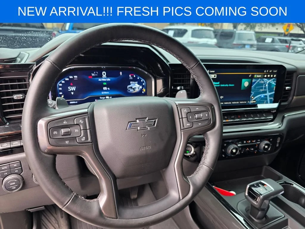 Used 2025 Black Chevrolet ZR2 image 8