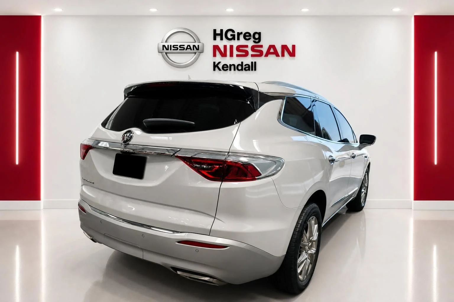 Used 2023 White Buick Premium Group image 4