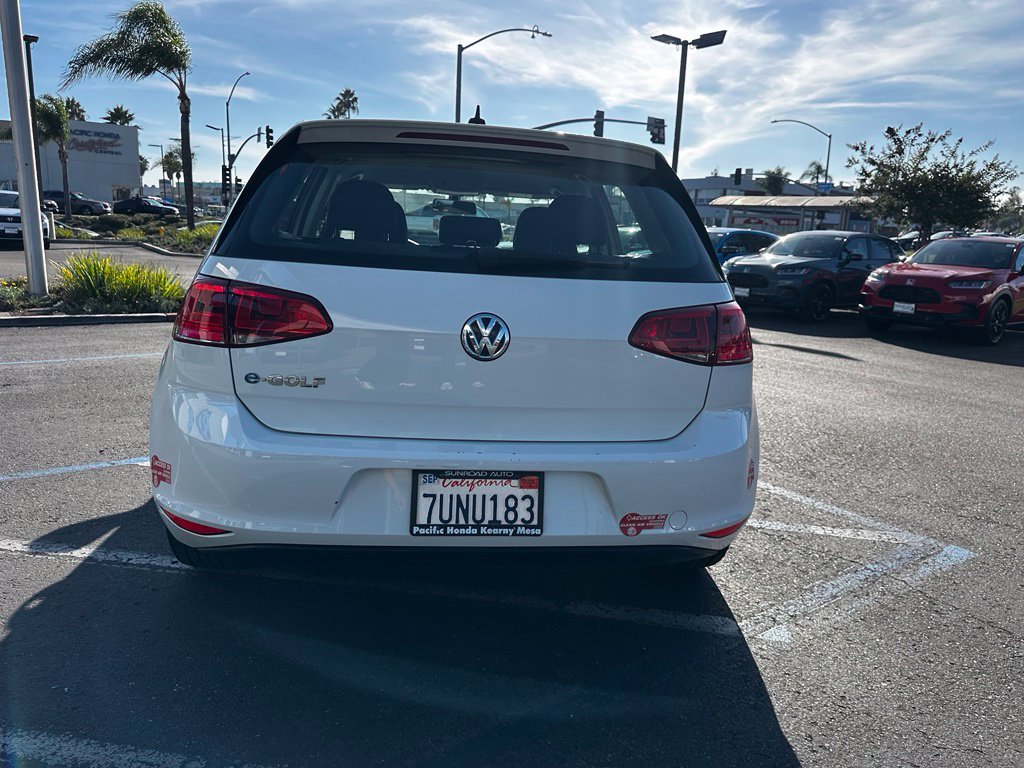 Used 2016 White Volkswagen SE image 6