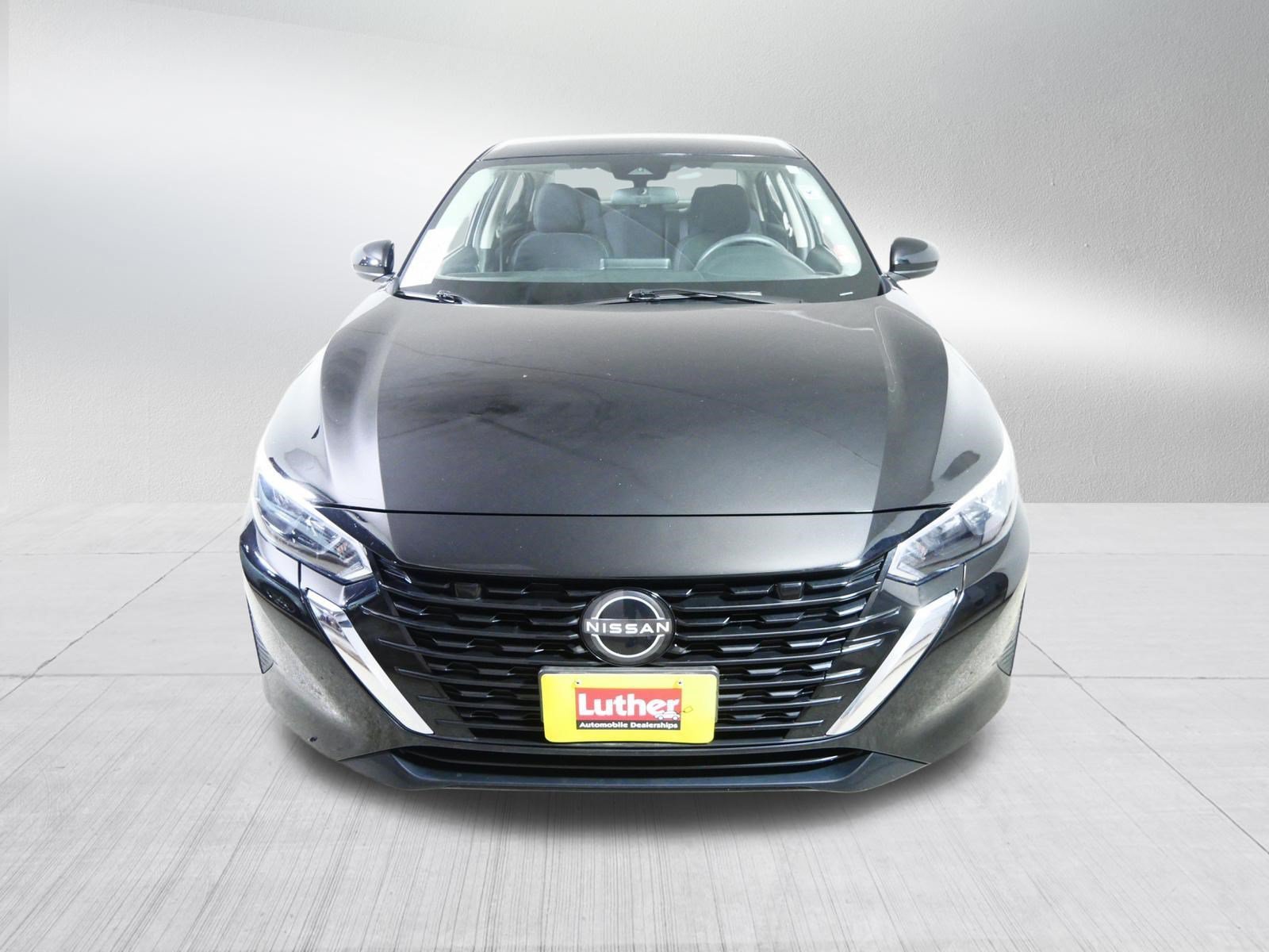 Used 2024 Nissan Sentra S with VIN 3N1AB8BV2RY247760 for sale in Brooklyn Center, Minnesota