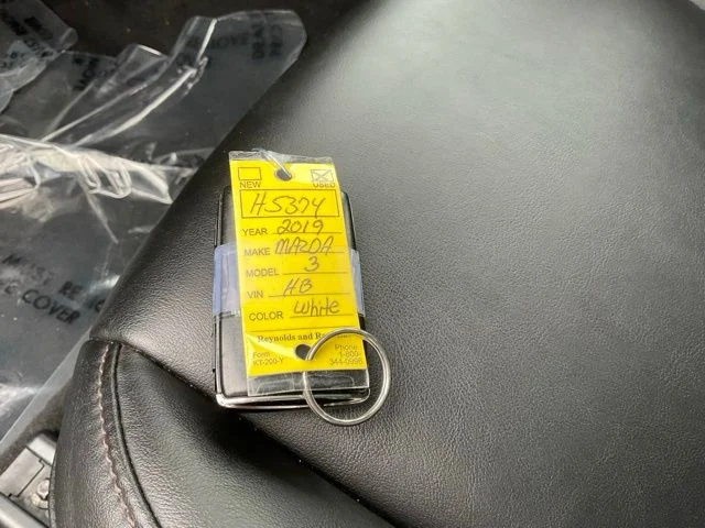 Used 2019 White Mazda Base image 46