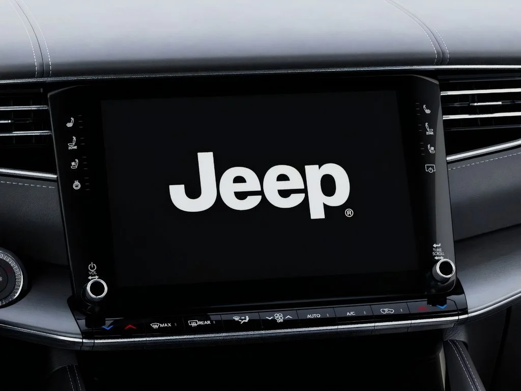 New 2026 Steel Blue Exterior Paint Jeep Limited Reserve image 18