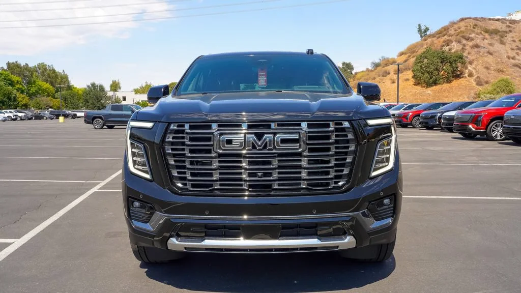 New 2026 Onyx Black GMC Denali Ultimate image 4