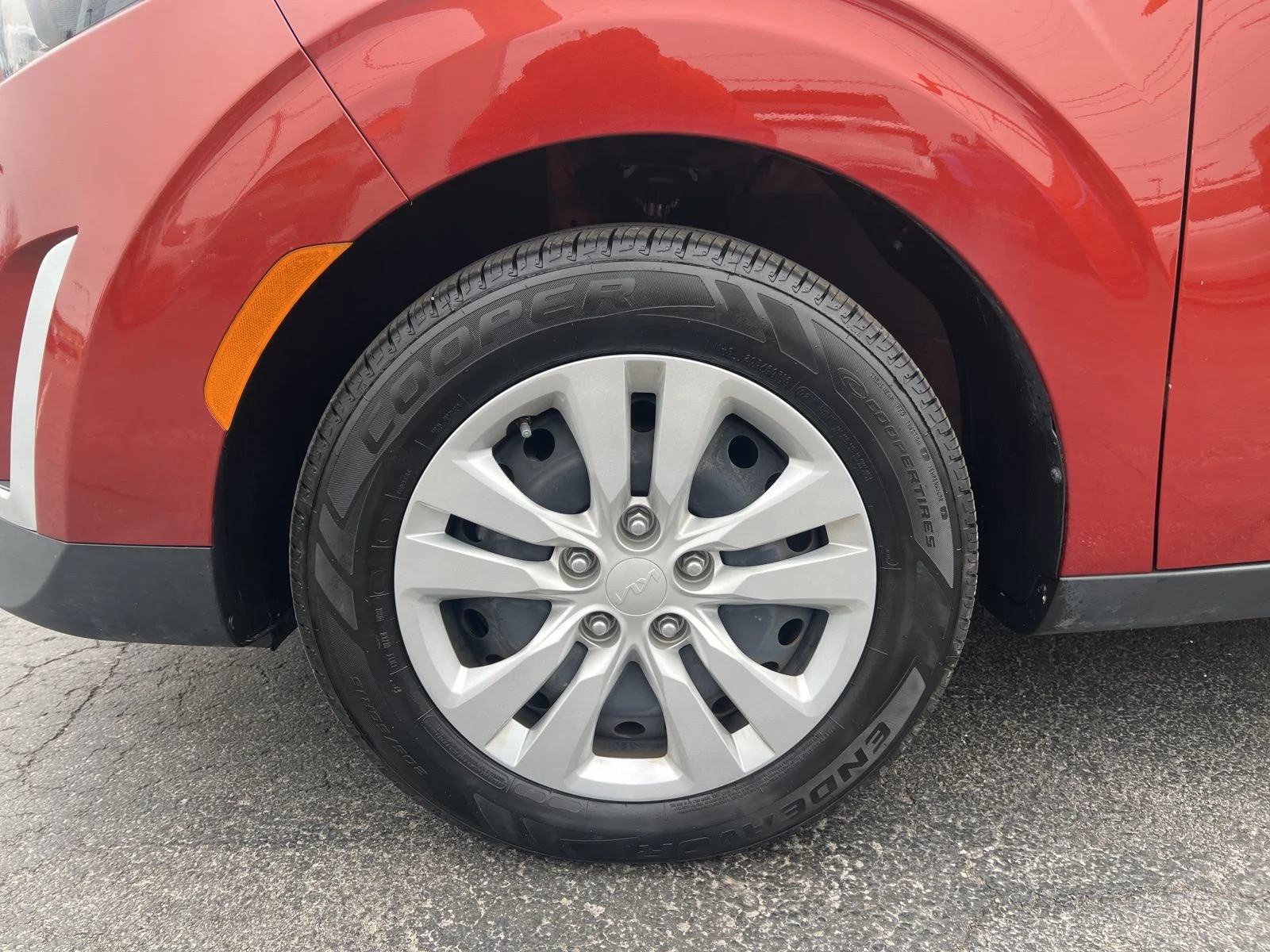 Used 2023 Mars Orange Kia LX image 30