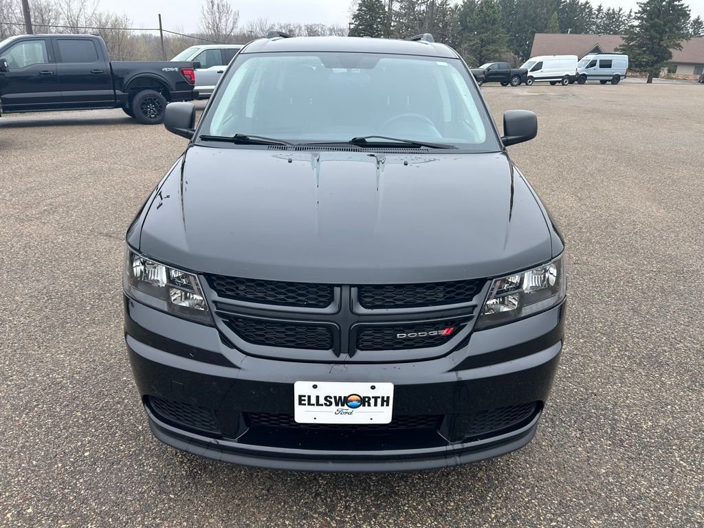 Used 2018 Dodge Journey SE with VIN 3C4PDCABXJT196702 for sale in Ellsworth, WI