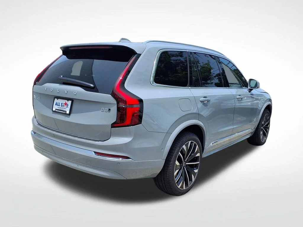 New 2026 Vapour Grey Volvo Plus image 8