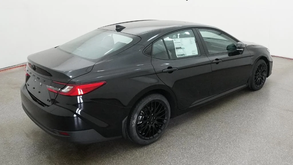 New 2026 Midnight Black Metallic Toyota LE image 22