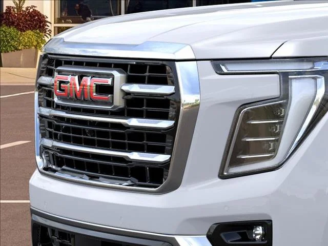 New 2027 White GMC Elevation image 13