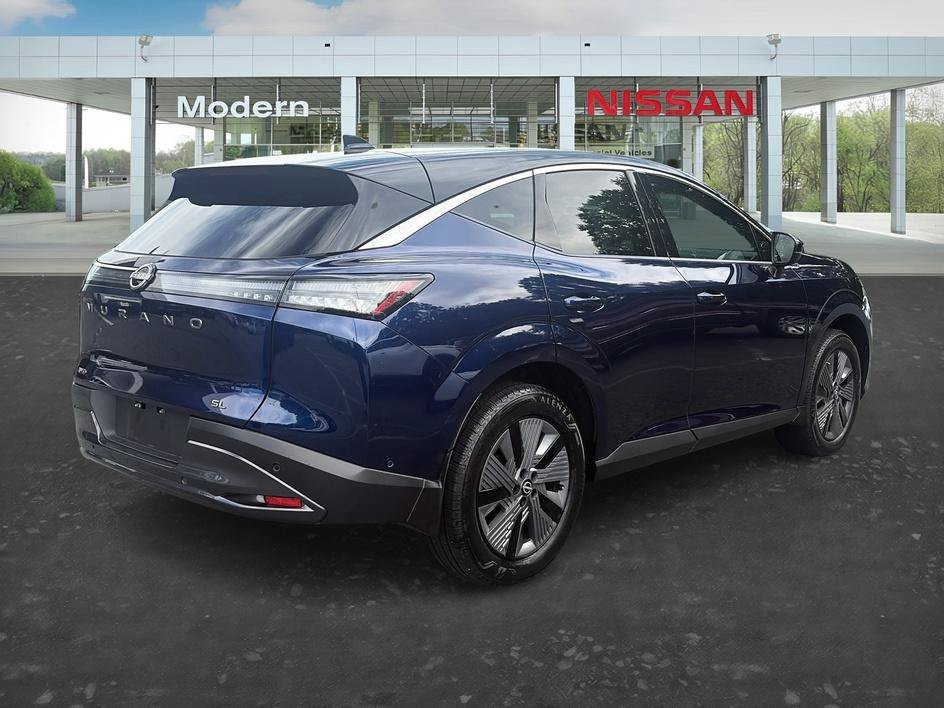 Used 2025 Deep Ocean Blue Pearl/Super Black Nissan SL image 5