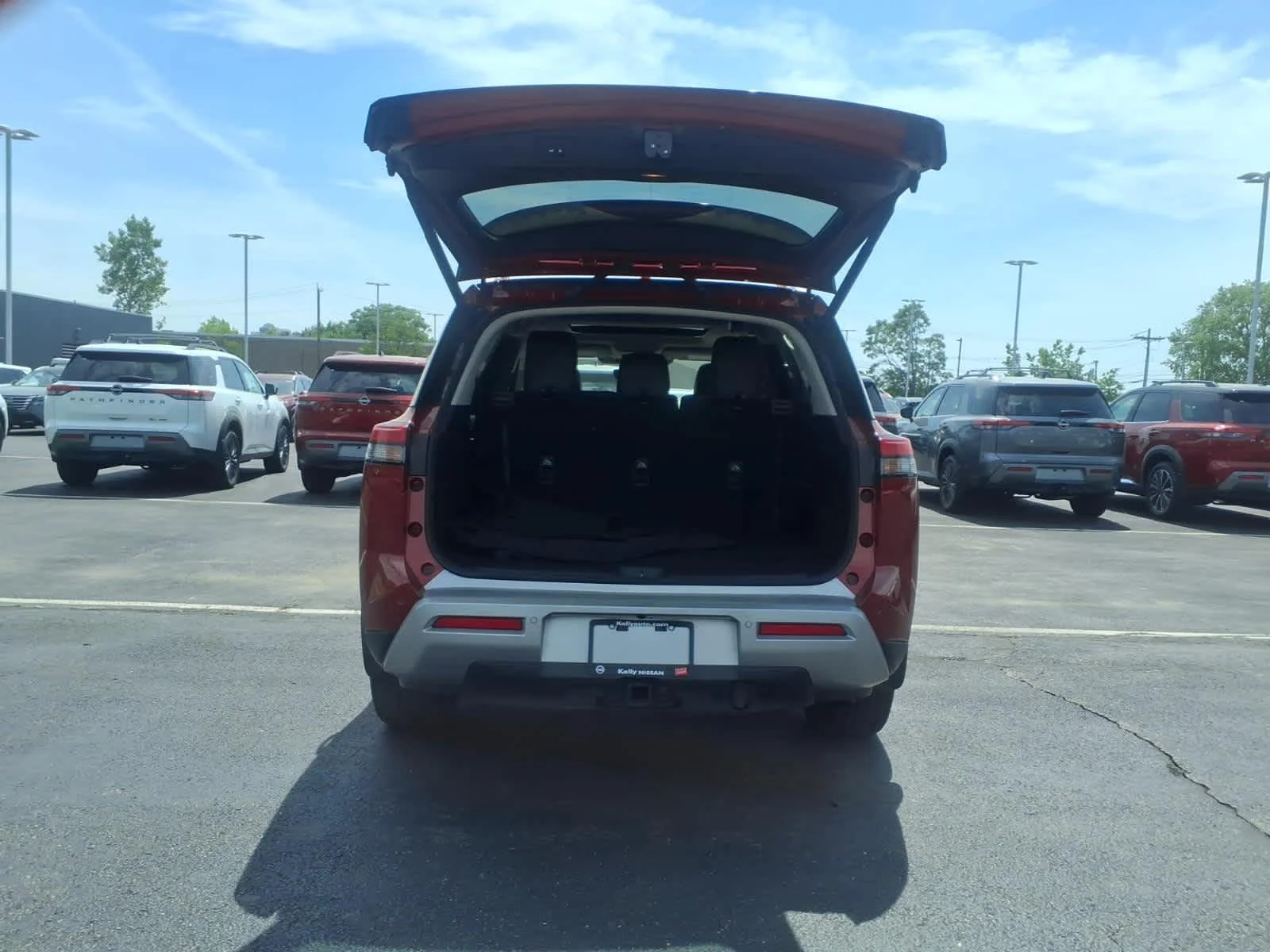Certified Used 2023 Scarlet Ember Tintcoat Nissan SL image 10