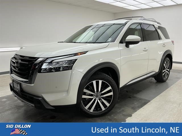 Used 2024 Pearl White Tricoat Nissan Platinum image 1