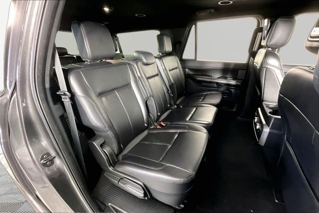 Used 2021 Gray Ford XLT image 24