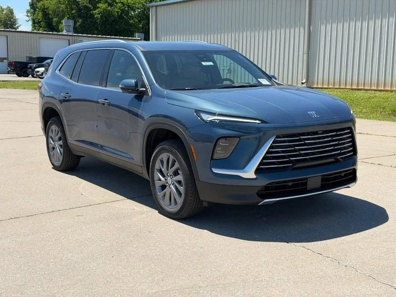 2026 Buick Enclave Preferred AWD's photo
