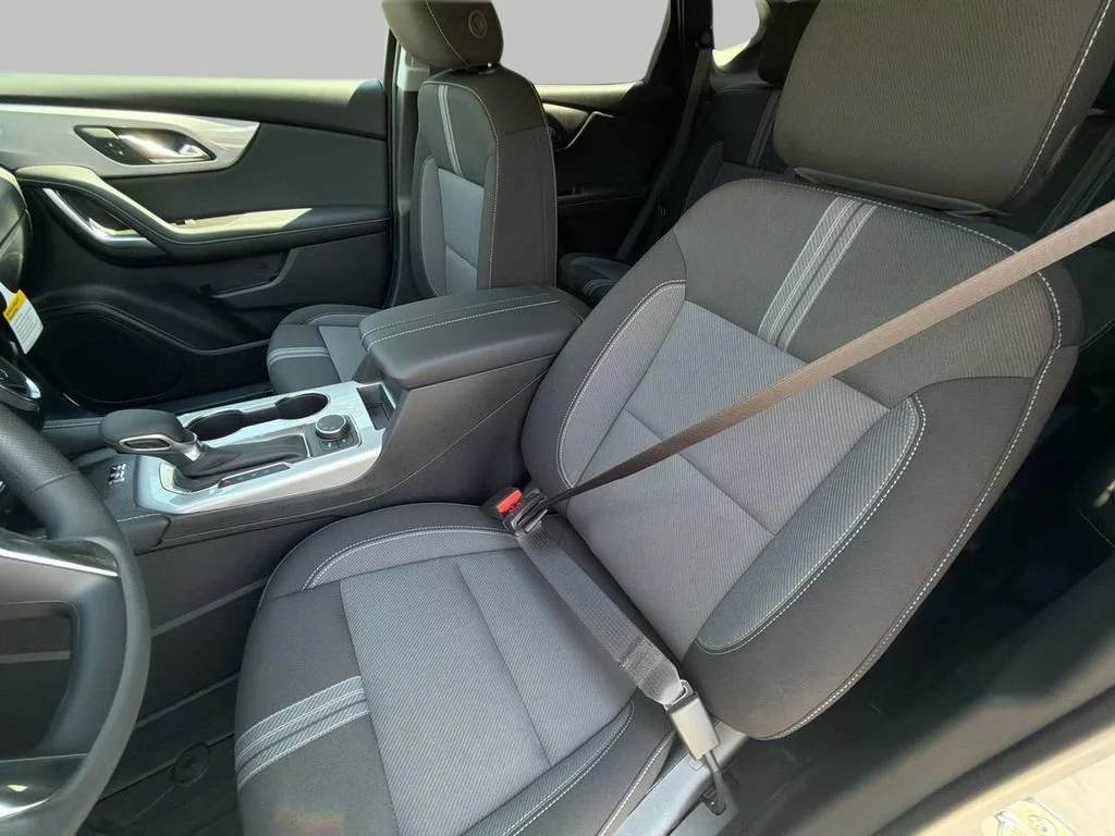 New 2026 Sterling Gray Metallic Chevrolet 2LT image 17