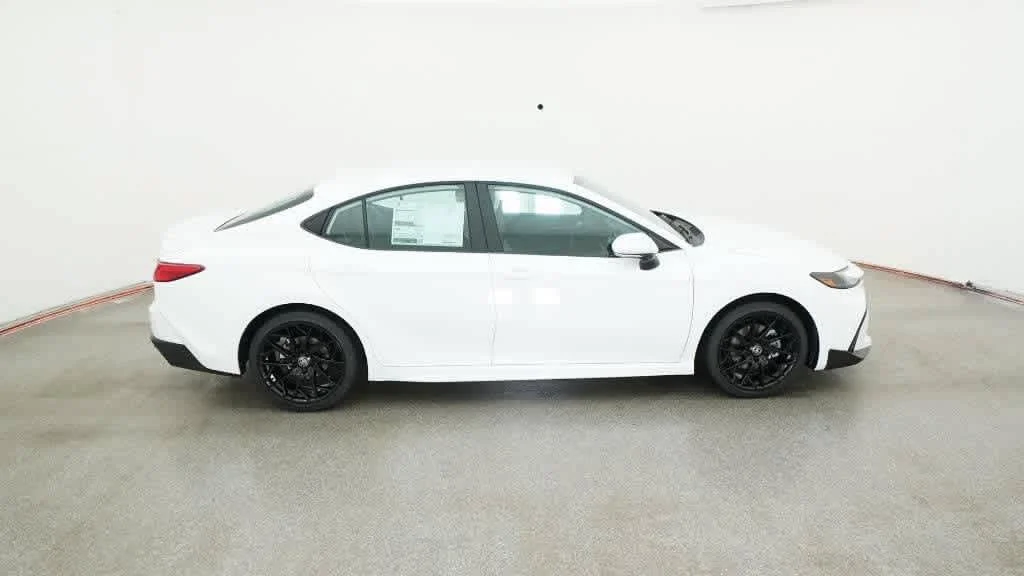 New 2026 Ice Cap Toyota SE image 11