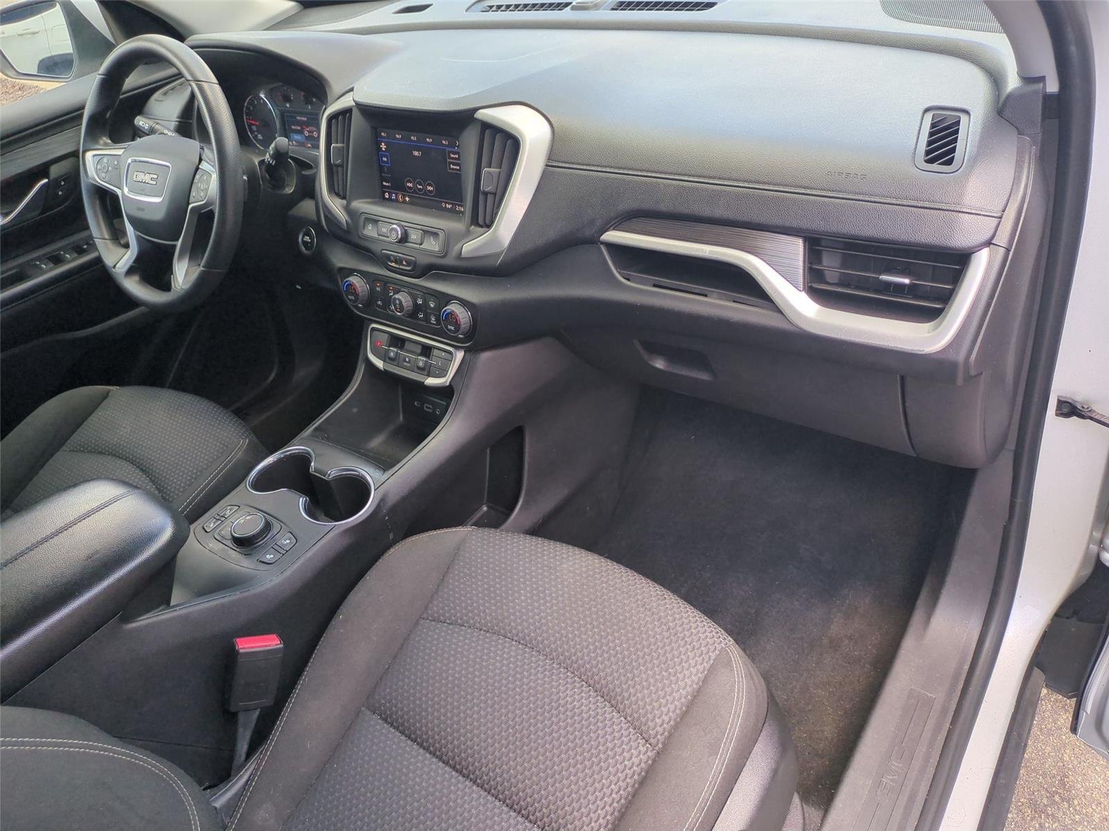 Used 2022 Quicksilver Metallic GMC SLE image 38