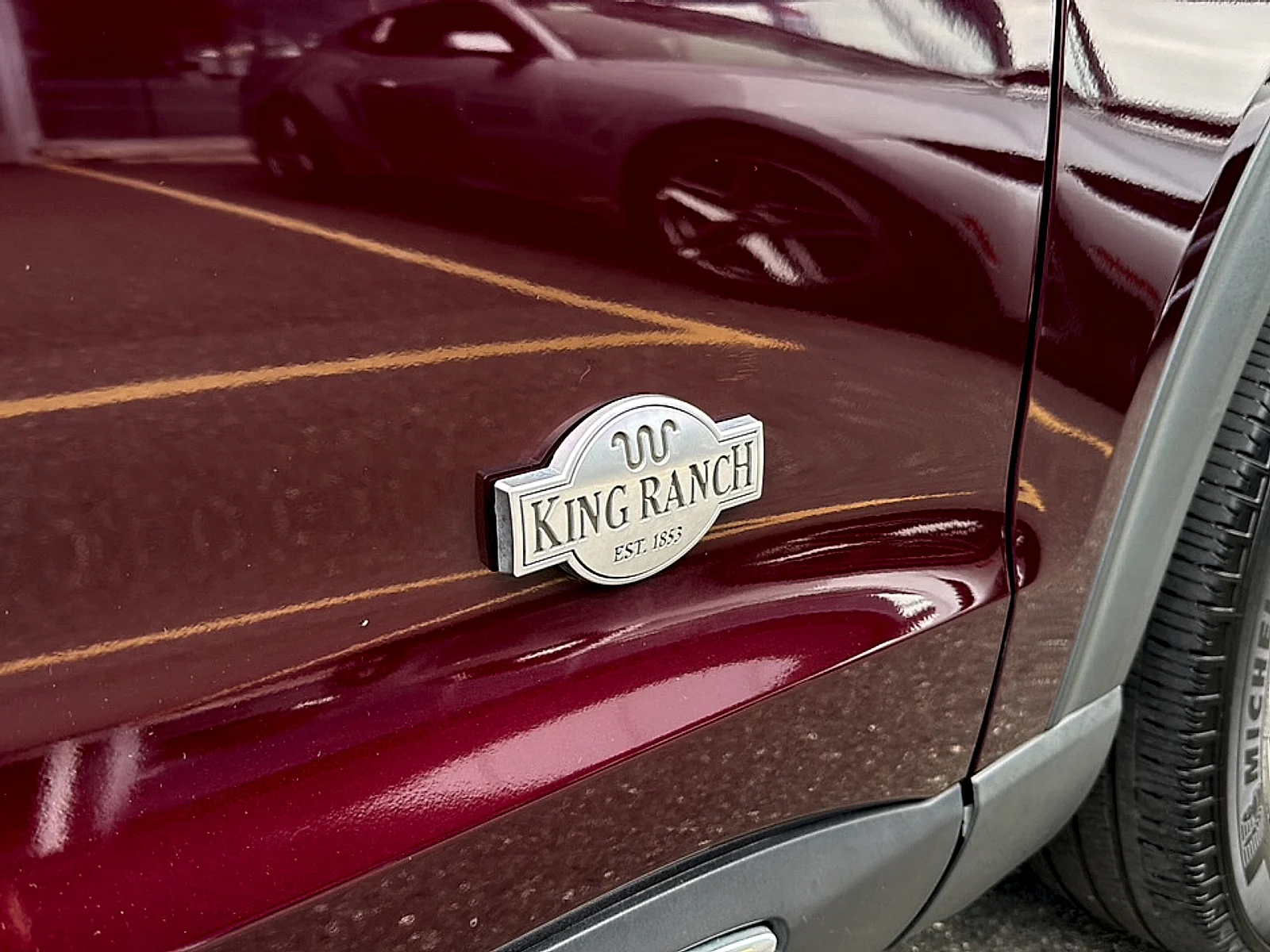 Used 2022 Burgundy Velvet Tinted Clearcoat Ford King Ranch image 4