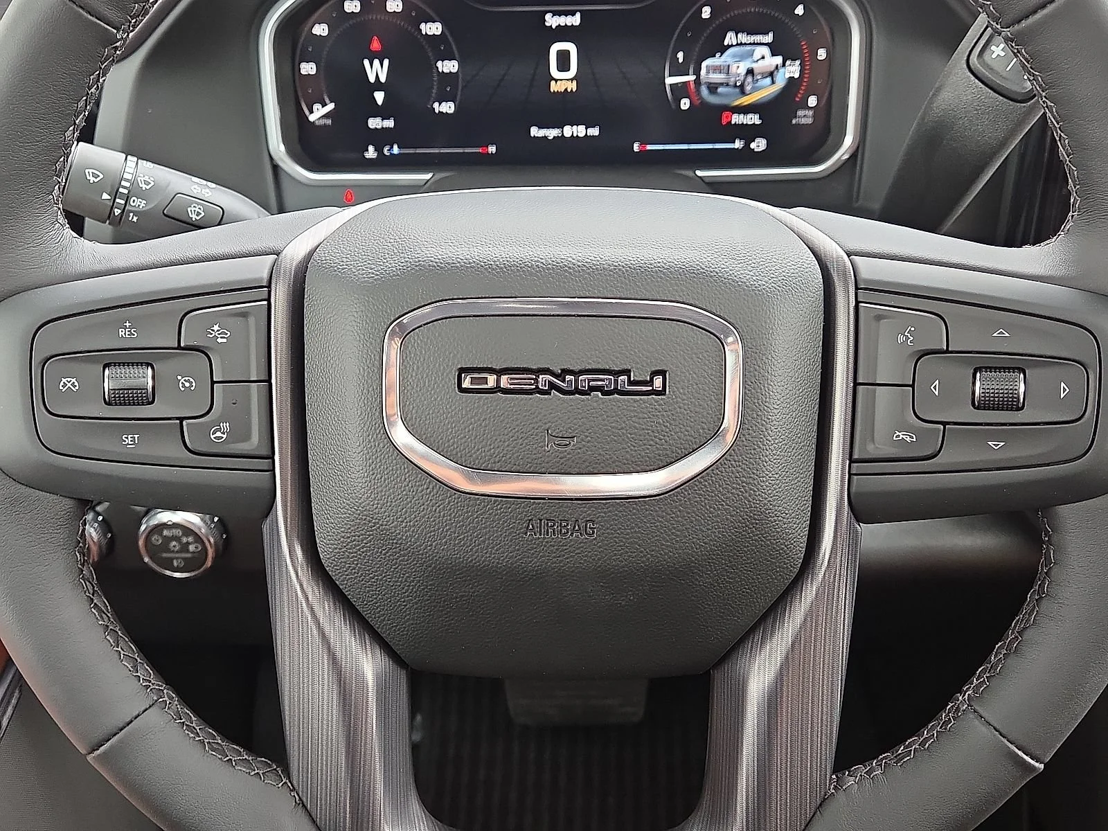 2026 GMC Sierra 2500HD Denali Ultimate - Photo 15