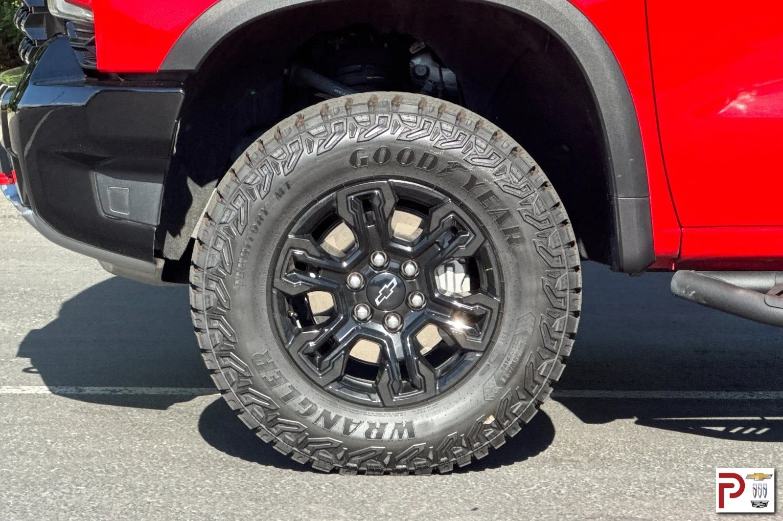 Used 2024 Red Chevrolet ZR2 image 32