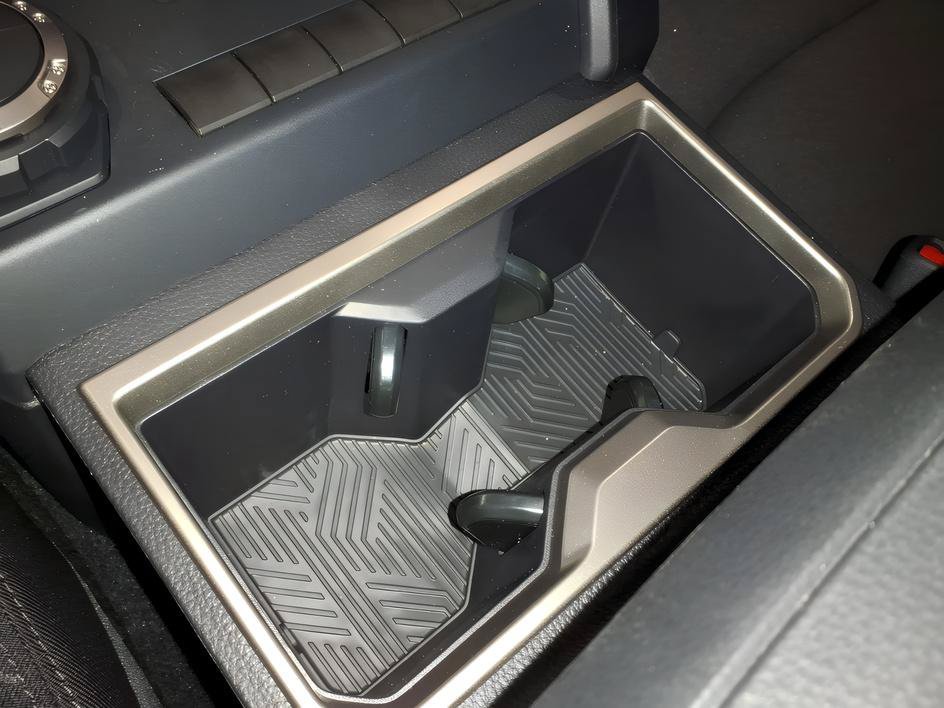 2026 Toyota Tacoma SR5 - Photo 13