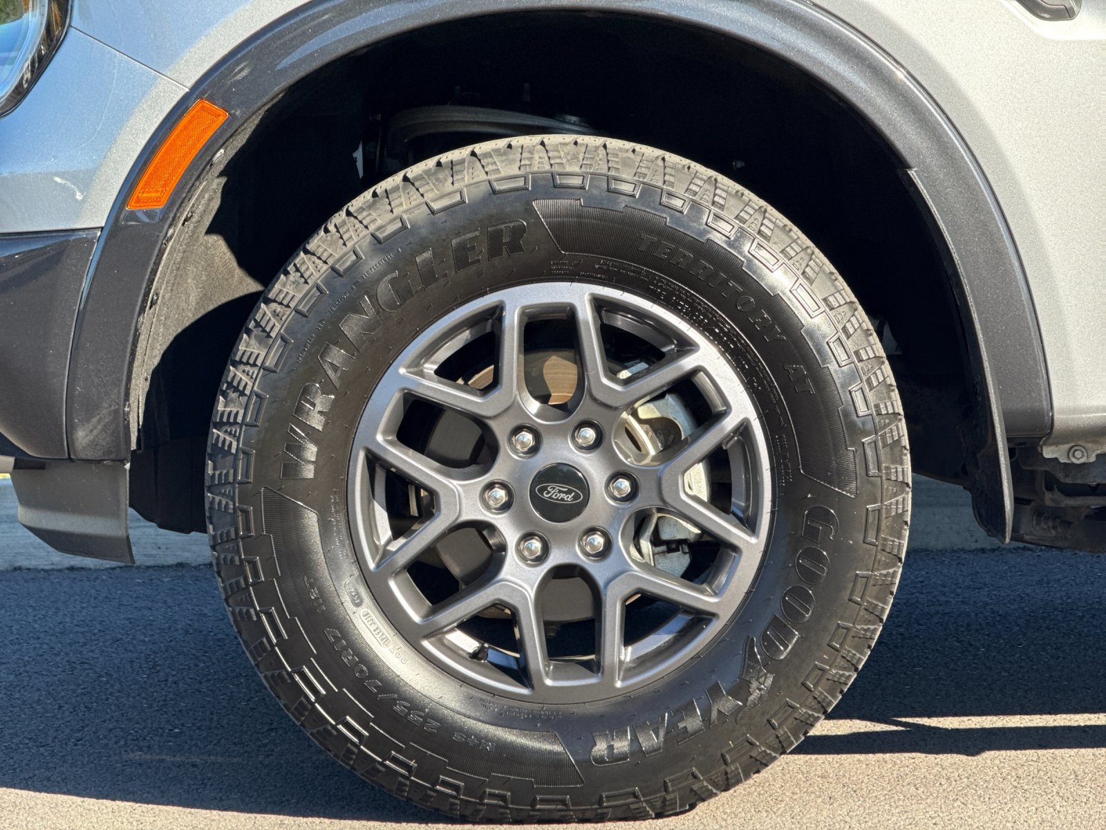 Used 2024 Silver Ford XLT image 30