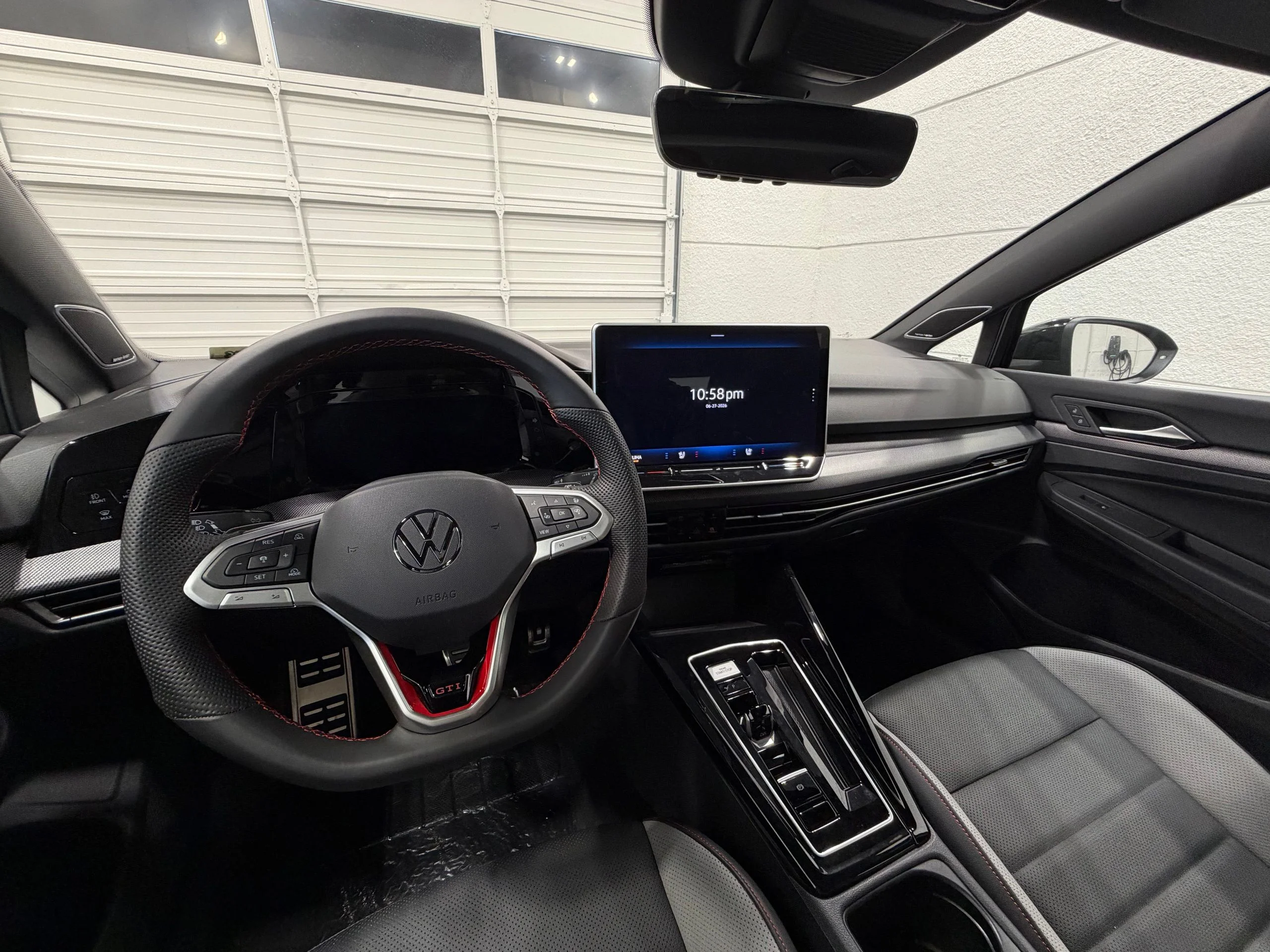 New 2026 Black Volkswagen 2.0T SE image 37