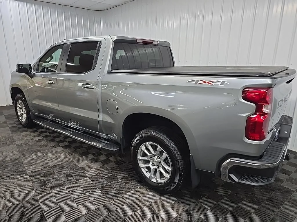 Used 2024 Sterling Gray Metallic Chevrolet LT image 9