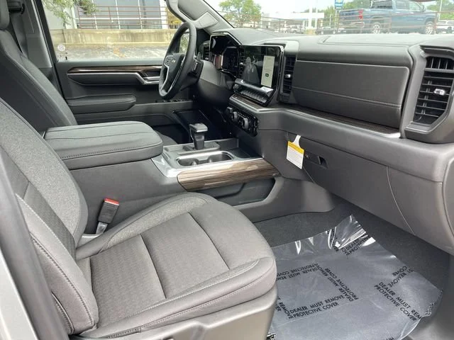 New 2026 Sterling Gray Metallic Chevrolet LT image 17