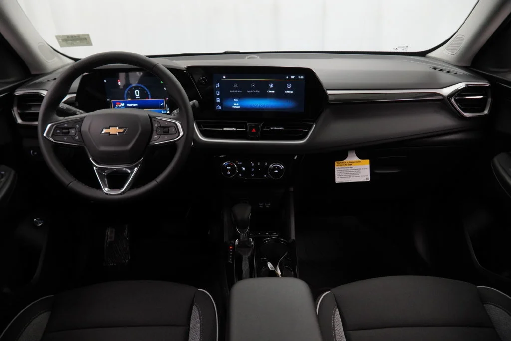 New 2026 Summit White Chevrolet LT image 3