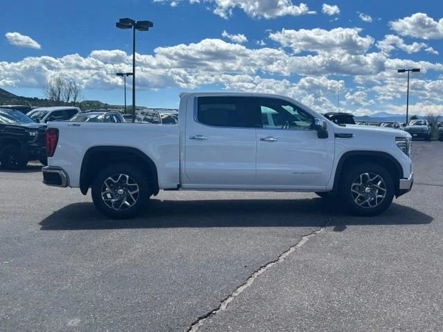 New 2026 Summit White GMC SLT image 7
