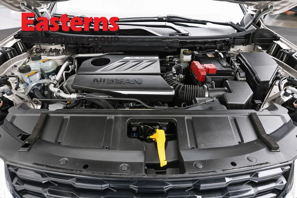 Used 2023 Gold Nissan SL image 7