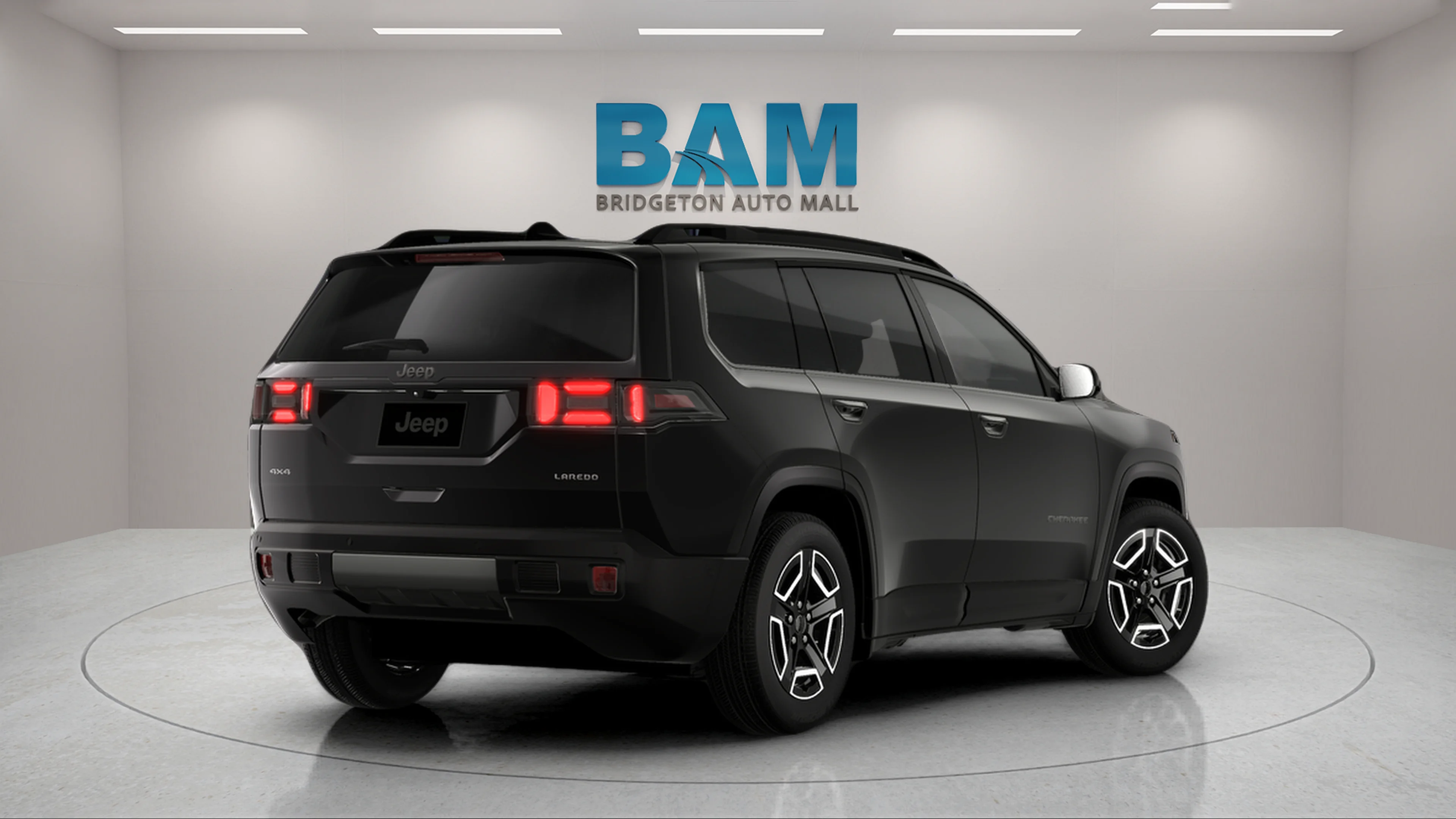 New 2026 Diamond Black Crystal Pearlcoat Jeep Laredo image 6