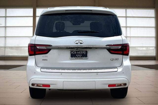 Used 2021 White INFINITI Premium Select image 4