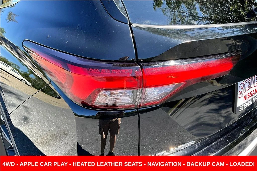 Used 2022  Mitsubishi SE image 29