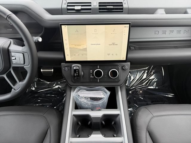New 2026 Santorini Black Land Rover V8 image 15