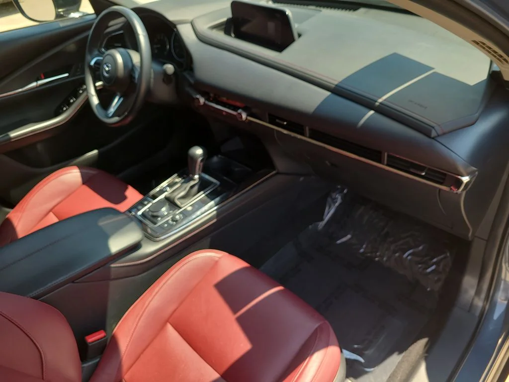 Used 2025 Gray Mazda 2.5 S Carbon Edition image 11