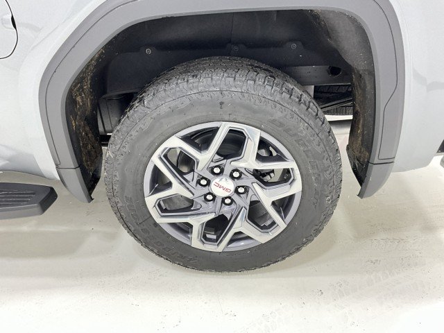 2026 GMC Sierra 1500 SLT - Photo 12
