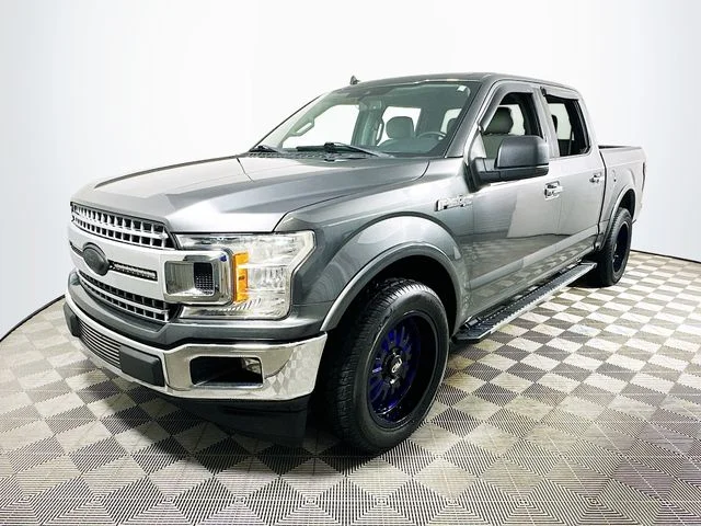 Pre-Owned 2019 Ford F-150 XLT