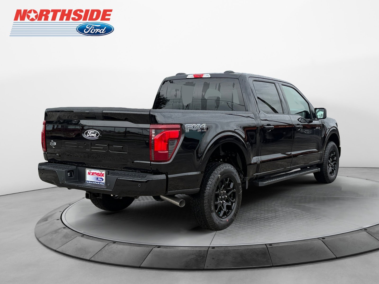 New 2026 Agate Black Metallic Ford XLT image 7