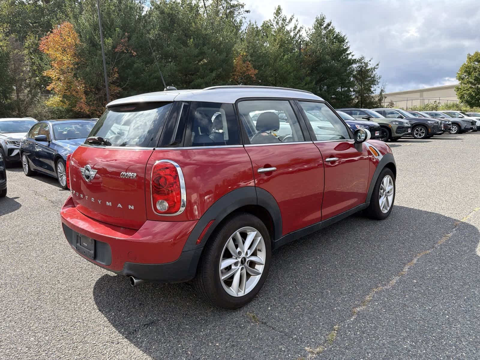Used 2014 Red MINI  image 5