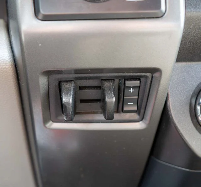 Used 2018 Black Ford XLT image 26