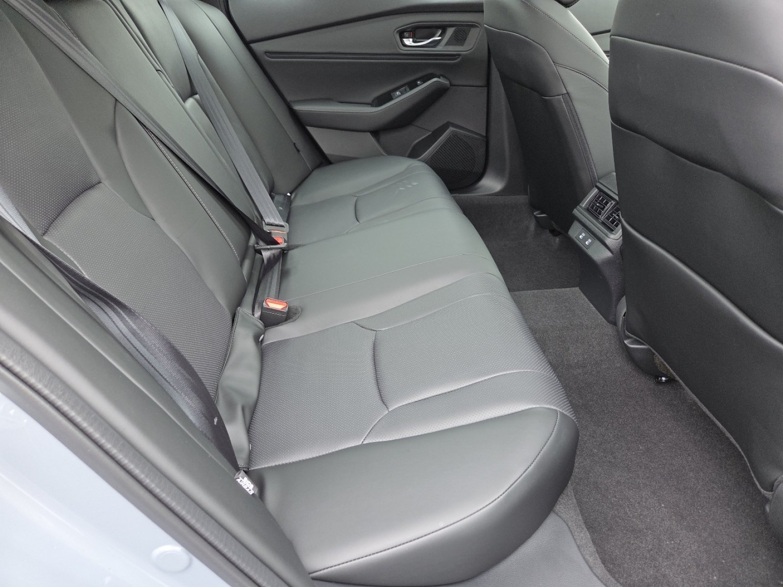 New 2026 Urban Gray Pearl Honda Touring image 26