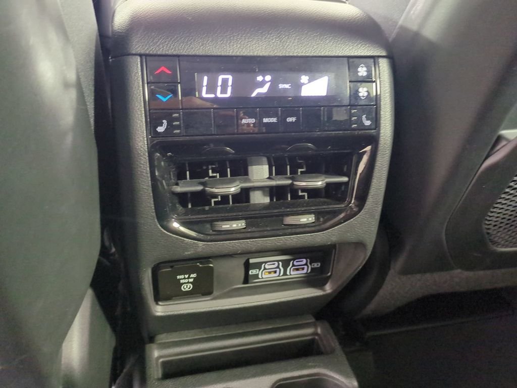 2022 Jeep Grand Cherokee L Limited - Photo 18